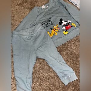 (SOLD)Mickey Mouse toddler set